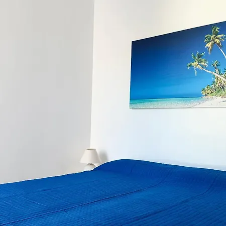 M410 - Marcelli, Comodo Trilocale Con Ampia Terrazza Appartamento Marcelli